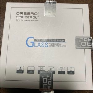 Garmin Instinct with screen protector (no charger)